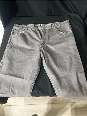 Men's Gray Straight-Leg Jeans-retro members property size 42x32-#627